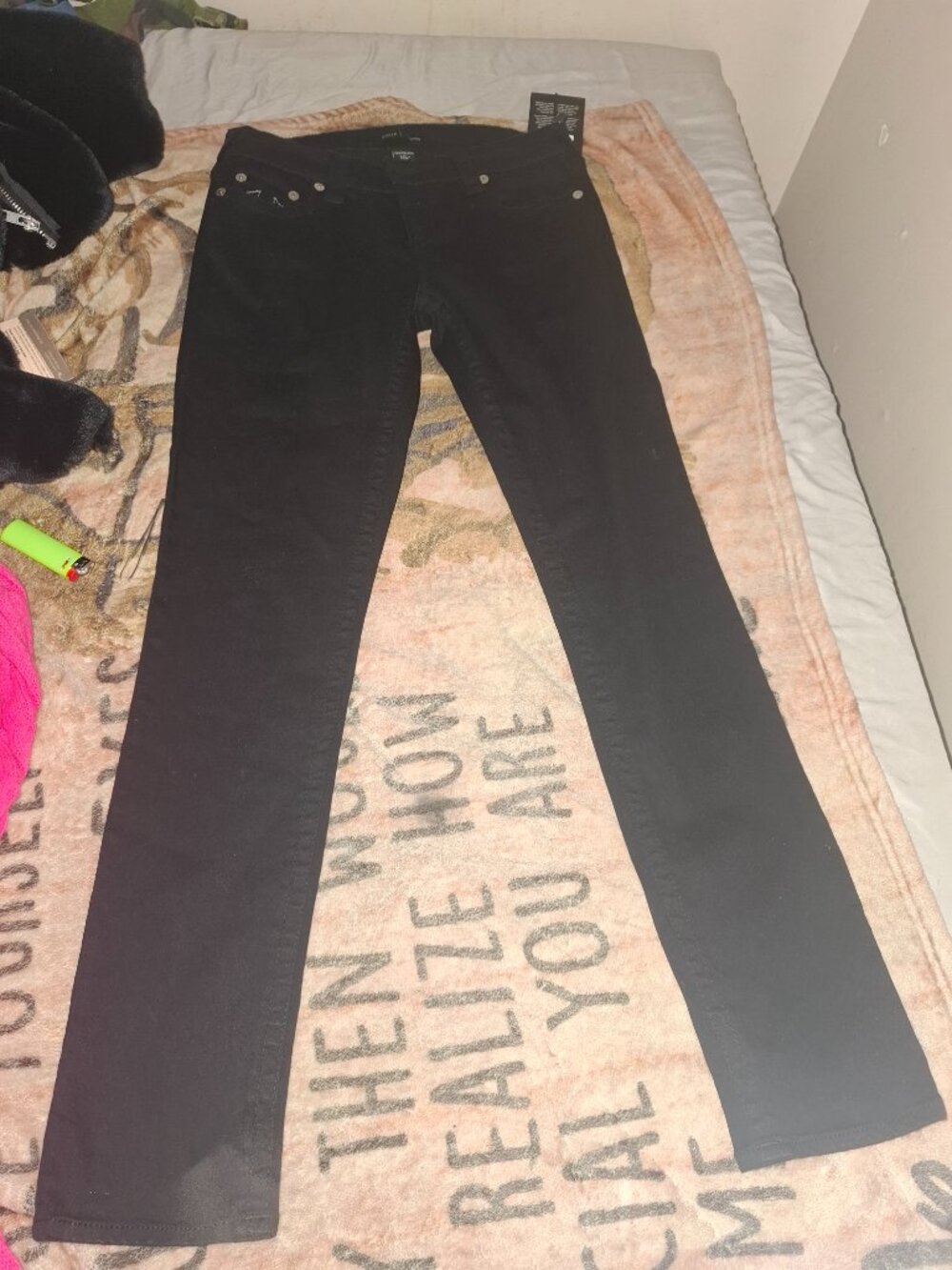 Jeans - Picture 3 of 3